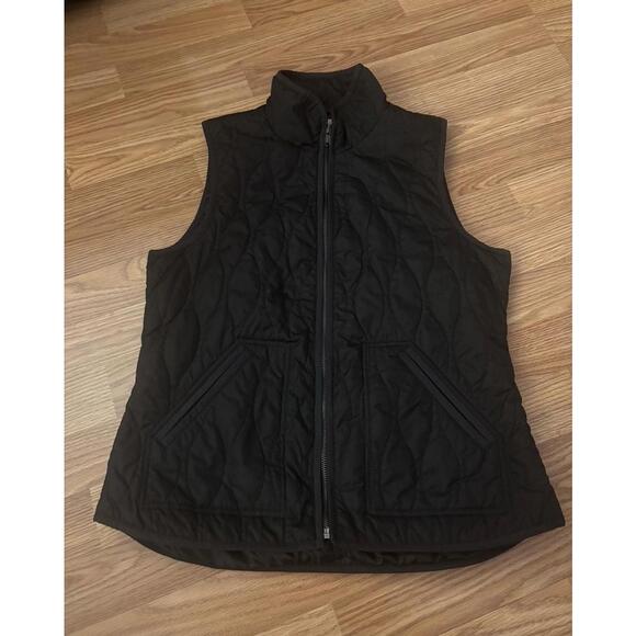 Old Navy Puffer Vest Size Medium - Picture 1 of 7